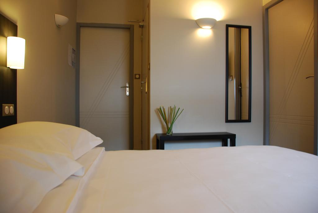 Ruthenium Hotel Rodez Room photo